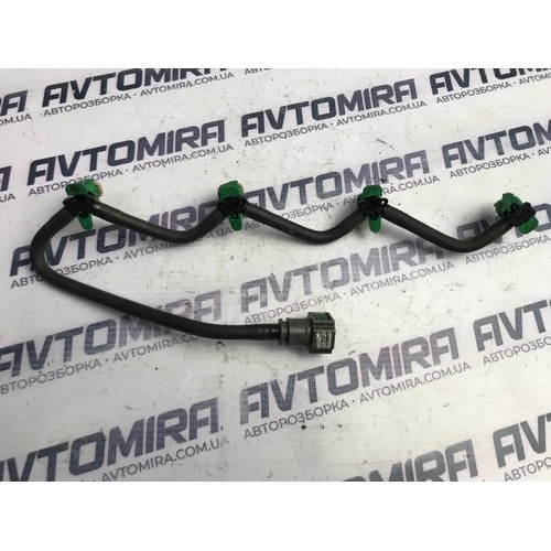 Трубка обратки топлива Ford Focus 3 1.6TDCI 2011-2017 1746271